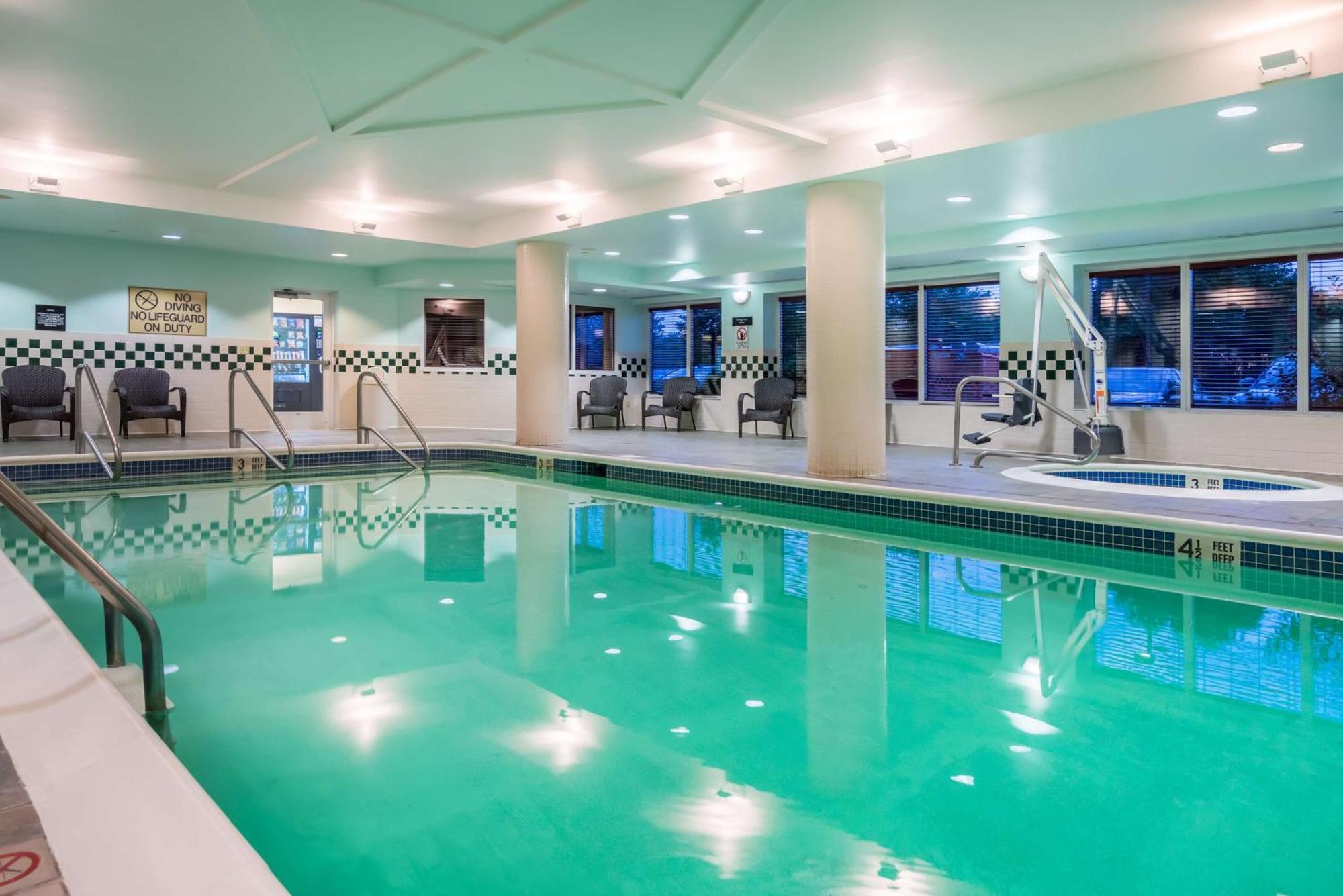 Hampton Inn Clifton Park Kültér fotó