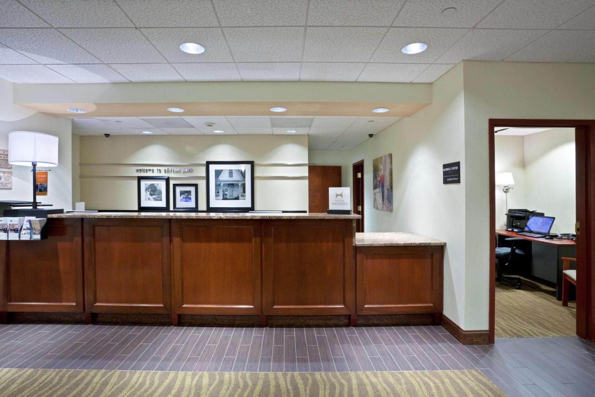 Hampton Inn Clifton Park Kültér fotó